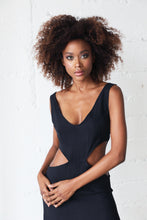 Load image into Gallery viewer, The Malin in Black